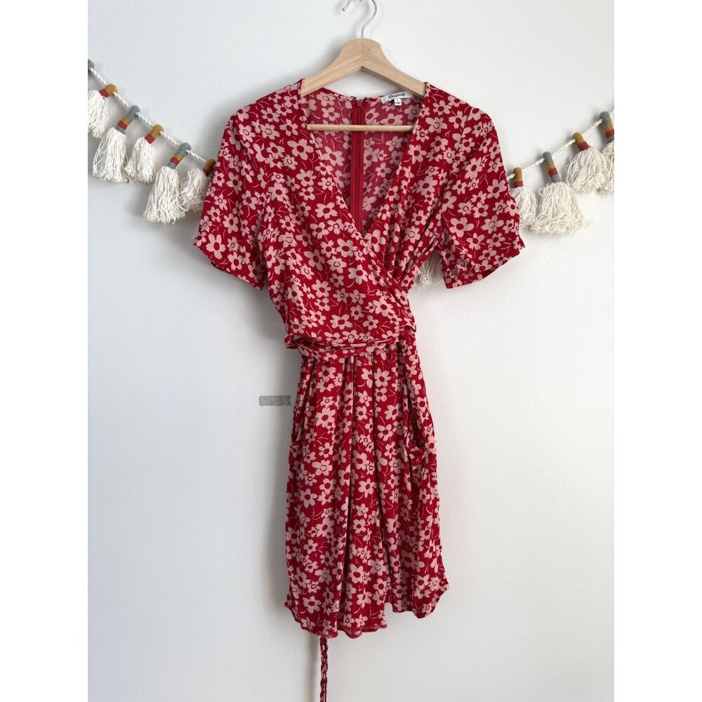 Madewell Wrap Front Belted Red Mini Daisy Floral Romper Coquette Beachy 6